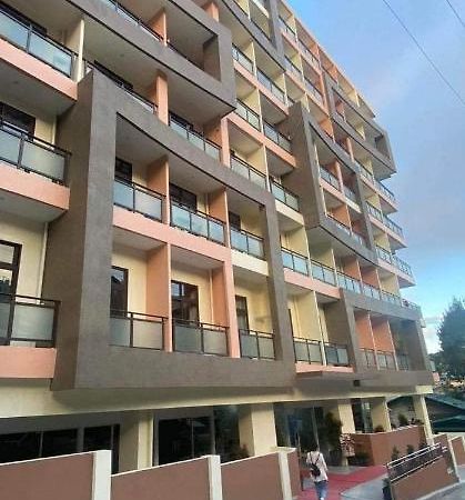 Megatower 3 - Close To Session Road - City Center Baguio City Exterior photo